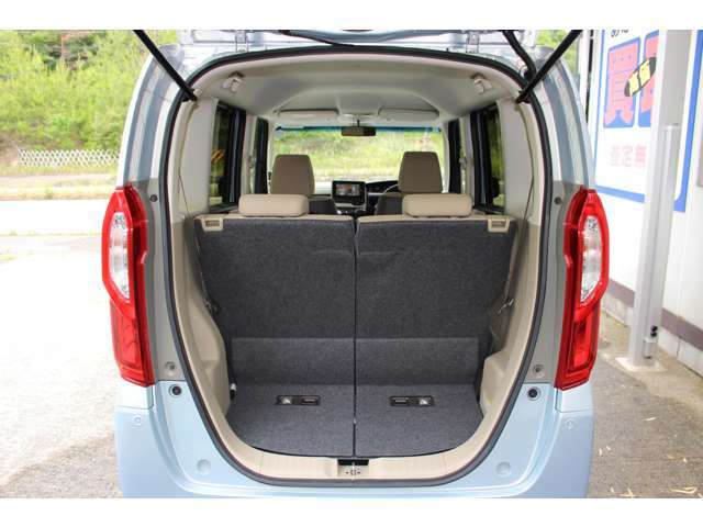 ☆内装もとてもキレイです☆ぜひ見に来て下さい！遠方のお客様の場合は現車を確認しながらお電話にてお車の詳細をお伝えいたしますのでぜひご遠慮なくお問い合わせ下さいませ(´▽`)お買い得価格につき完売注意！