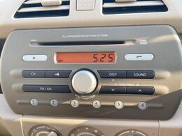 お好きな音楽を車内でお楽しみいただけます♪スピーカー交換・ウーハー追加などの音質向上や、最新ナビ・後席モニター等の取り付けも是非ご相談ください！