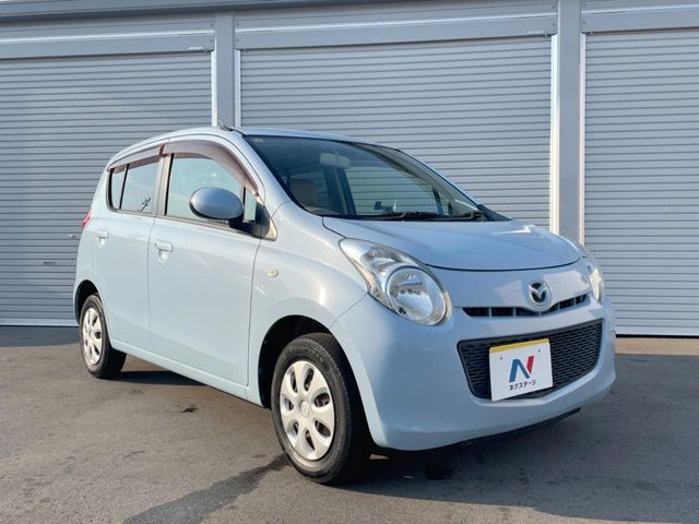 大好評のボディコーティング「弾スプラッシュコート」もご納車までに施工可能。通常のガラスコートと異なる、耐久年数6年の無機質ガラスコーティングが、ボディをキレイな状態に保ってくれます。