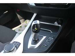 後期モデルは8速の電子シフトとなり、より滑らかな走りになっています。