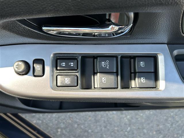 全台試乗OK！車検がある車は公道※1での試乗も可♪(※1弊社で定めるルート)もちろん全国どこでも最寄りのガリバーグループ店で納車可能※2です！(※2別途費用がかかります)