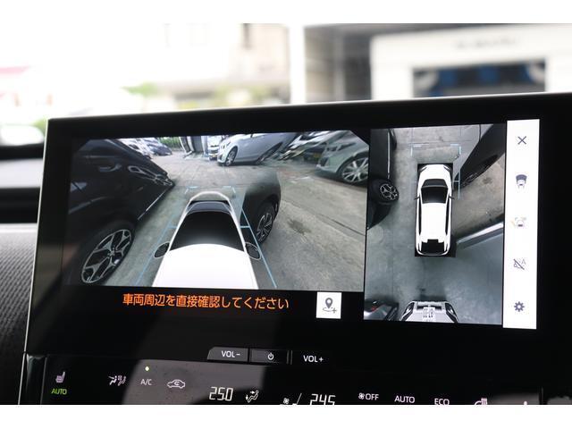 バックカメラも搭載していて車庫入れが苦手な方でも楽々♪安心して取り回しできますよお♪