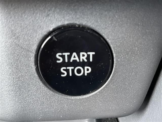快適なドライブを楽しむための機能が装備されています！運転席から触れるので、使いやすいです！除菌プランいれていただくと、さらに清潔で安心していただけます！
