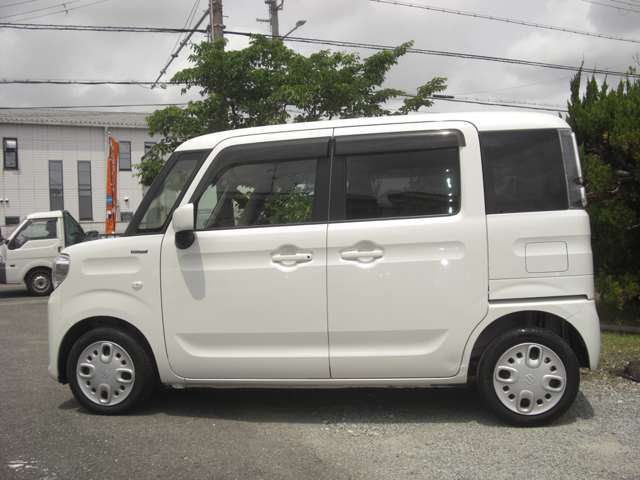 禁煙車で室内はとても綺麗です。
