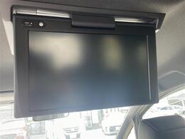 大切な愛車は自分で守る時代。「乗り逃げ」や「車上荒らし」からクルマを守るカーセキュリティシステムも取り扱っています。※別途有料です。