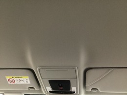 Honda CONNECT搭載車です。「Honda Total Care プレミアム」に加入頂くと、「緊急サポートセンター」や「Honda ALSOK駆けつけサービス」などのサービスが受けられます。