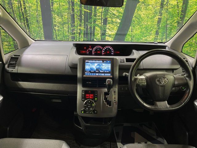 グループ総在庫数約30，000台！！全国の系列店からメーカー・車種問わずご紹介出来るので、あなたにピッタリのお車が見つかるはずです♪まずはお問い合わせ下さい☆