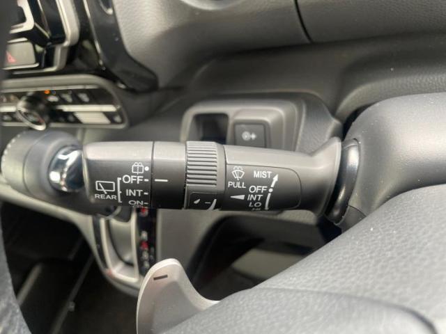 国産車から輸入車まで多様なお客様のニーズのお応えできるように、全国規模で豊富な在庫展開！車のことならWECARSへ！