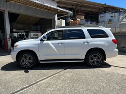 エアコンも寒いぐらいによく効いて電装関係も全て問題なくすごく調子のいい車です