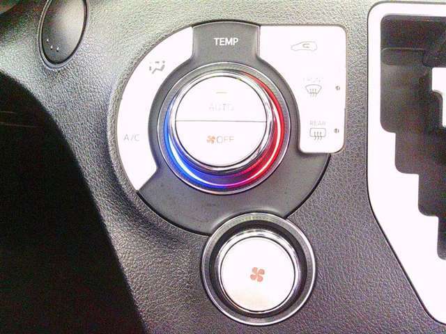 安定のオートマ車です☆