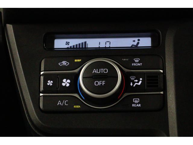 使いやすいレイアウトの空調スイッチ類です。 スイッチも大きく、気温に合わせて直感的に操作できます。