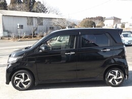 毎日続々と新しいお車が入庫中♪お探しのお車があればぜひ一度ご来店ください！笑顔でお待ちしています♪