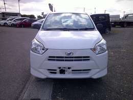 バンパーに大きなキズは無く綺麗です！