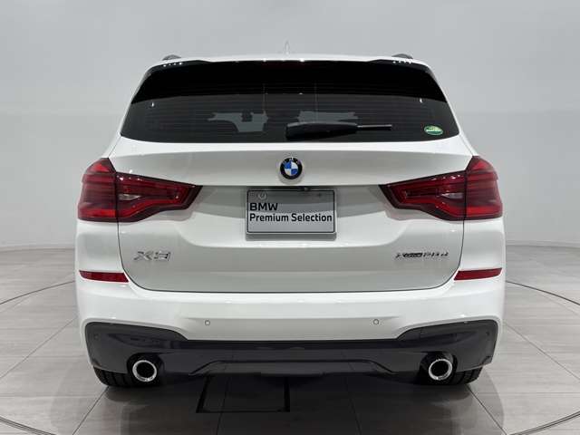 弊社ではオーナー様の安心安全ドライブをサポートさせていただくためにもBMW自動車保険をお勧めしておりますhttps://www.bmw.co.jp/ja/topics/service-and-accessory/financial-services/insurance/index.html＃