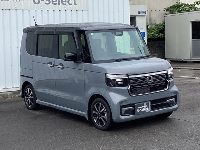 当社サービススタッフが点検整備を実施し、その後、ご納車させていただきますので安心してご利用いただけます。