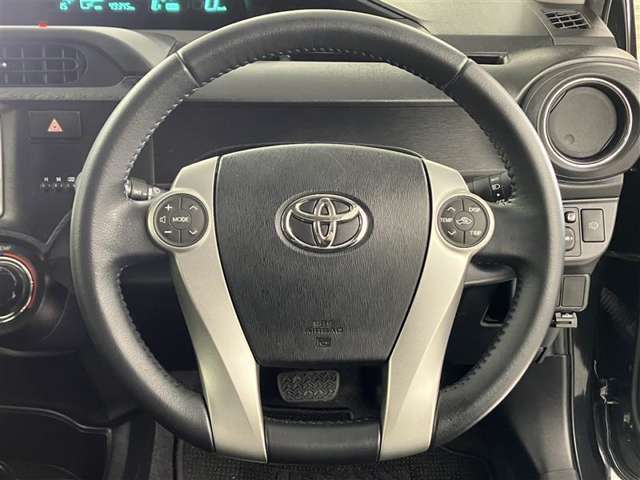 購入後も安心の走行距離無制限のトヨタのロングラン保証全車1年付き。有償ですが最長3年間走行距離無制限の保証をお付けする事が可能。安心感が違います♪やっぱりトヨタ♪0568-89-8781 月曜定休