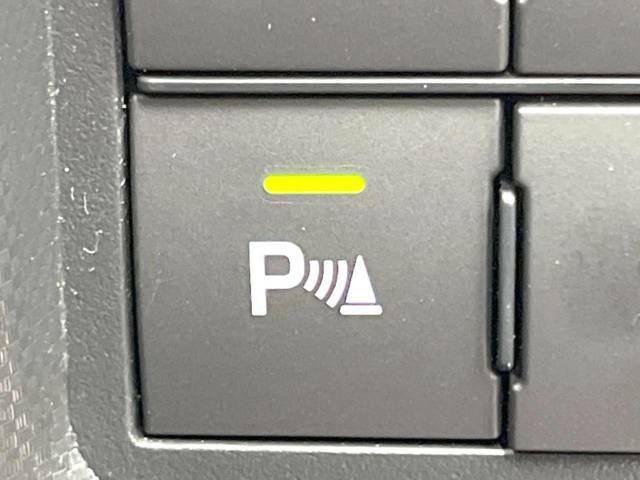 【コーナーセンサー】バンパーに付いたセンサーが障害物を検知！一定の距離に近づくとアラートで教えてくれます♪狭い駐車スペースや車庫入れ時も安心ですね☆