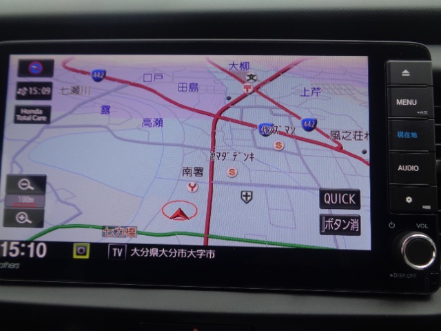 ホンダ純正ナビ装着車です！ナビ機能はもちろんオーディオ機能も充実しております！