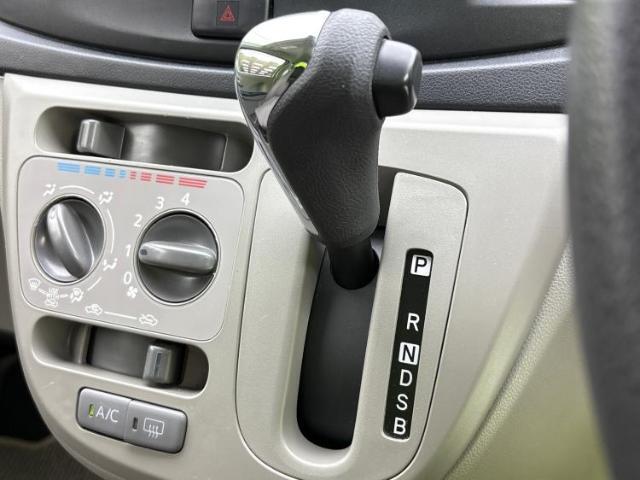 ナビ、ドラレコ、ETC、フリップダウンモニター、デジタルインナーミラーetc…後付け可能です！オプションも豊富に取り揃えておりますのでご安心ください！