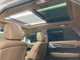 私たちは、お客様のこだわりに合ったお車をご提案します。ジースクエア＝車のあるライフスタイルを演出するセレクトショップです。