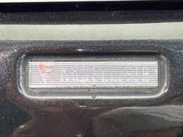 【モデリスタエアロ】人気のモデリスタエアロを装着！クルマの外観がよりスタイリッシュになり、街中で存在感あふれる1台に♪将来買い替える時にもリセールに影響しやすく、価値ある人気の装備です！