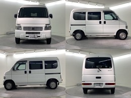 衝突安全ボディ採用。外部から強い衝突を受けたときも室内空間がつぶれることなく確保できるような設計になっています。万が一の時も歩行者のダメージを軽減するボンネットを採用しているので、安心・安全です。