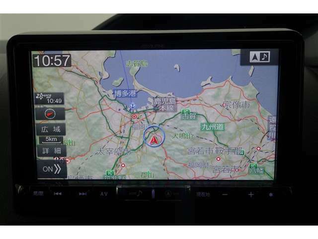 最近のトレンドは、メモリーナビ！データの書き換えも簡単で検索も早い！もちろん地図データも豊富で快適なドライブが楽しめます。