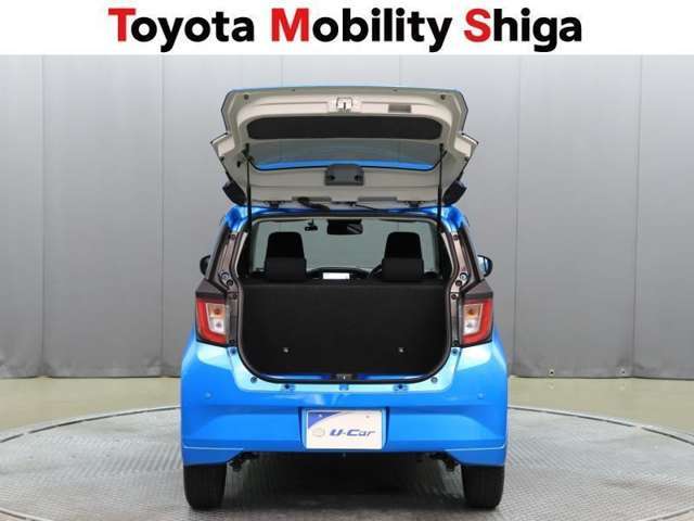 広々とした開口部です。荷物の出し入れも容易に出来ますよ！