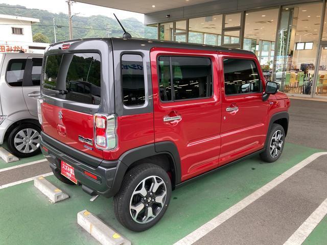 JAF・自動車保険もお任せ下さい。損害保険募集人資格を持ったスタッフが、お客様に合ったプランをご提案させていただきます。