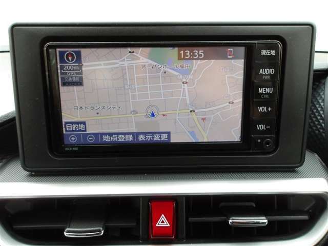 見方が分からないときは、どんなことでも中古車選びのプロであるスタッフにおたずねください。