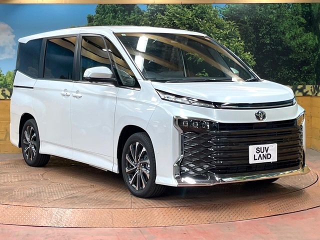 高透明度のガラス皮膜で撥水はもちろん、上質なツヤ・光沢を実現。紫外線や酸性雨から大切な愛車を保護し、色あせ・劣化を防止。「弾スプラッシュコート」、「弾プリミッサコート」からお選びいただけます。