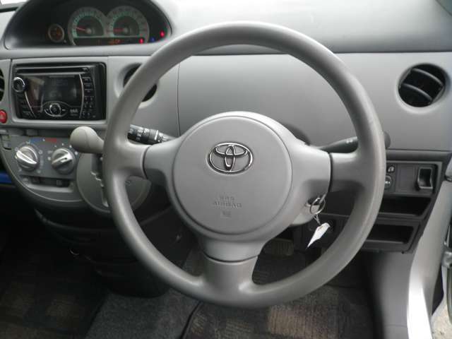 買取にも力を入れていますので、買取車、下取車有る場合は、お気軽にご相談ください。