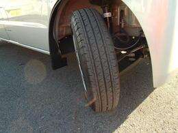 数あるコンパクトカーの中でも小回りは得意分野です☆