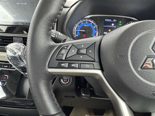 【運転席操作部】快適なドライブを楽しむための機能が装備されています！運転席から触れるので、使いやすいです！除菌プランいれていただくと、さらに清潔で安心していただけます！
