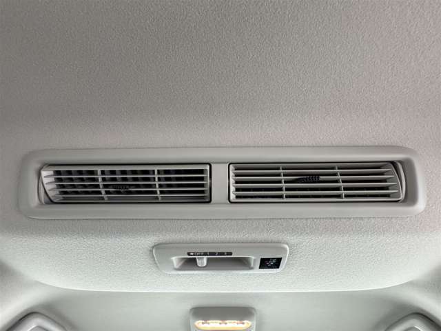 【エアコン】暑い夏でも寒い冬でも、車内に快適な空気を届けるので、いつでも快適な車内空間を創り上げます！