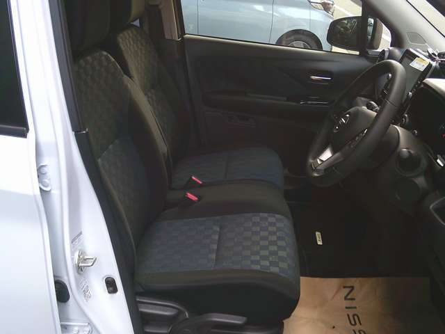 使いやすく見やすい運転席周り