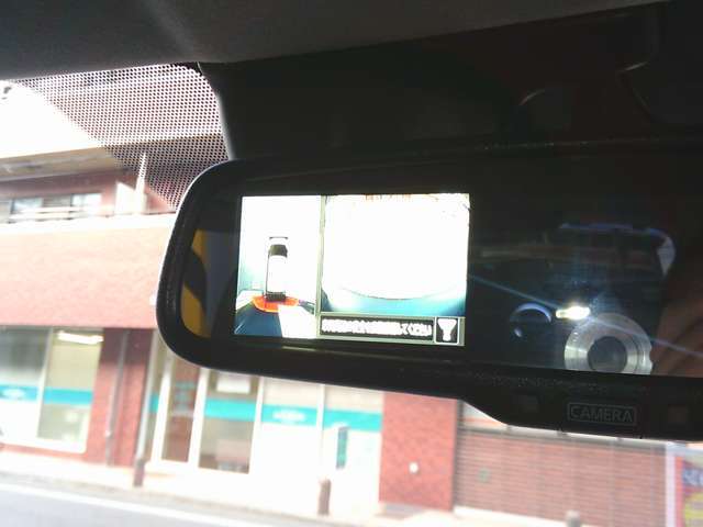 アラウンドビューモニター付