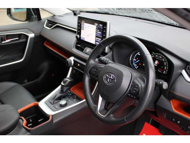 あなたのカーライフをサポートいたしております！