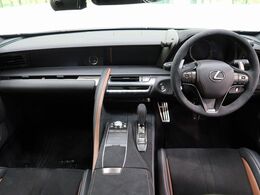 グループ総在庫数約30，000台！！全国の系列店からメーカー・車種問わずご紹介出来るので、あなたにピッタリのお車が見つかるはずです♪まずはお問い合わせ下さい☆