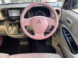 ハンドルの状態が悪いと運転に集中できませんよね。こちらの車、お気軽にお問い合わせください。