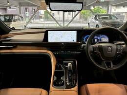 アイポイントが高く見晴らしの良い運転席です！