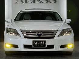 ★LEXUS LS600h　中期モデル★サンルーフ★ホワイトレザーシート★ホワイトウッドパネル★Bluetoothオーディオ対応★