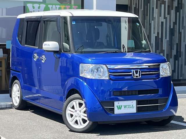 ブルー×ホワイトツートンのN=BOXが入りました！ターボ・両側電動スライドドアなど、装備充実のお車です