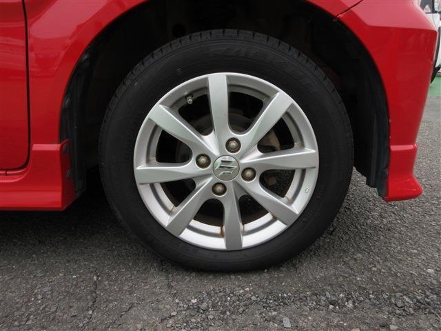 【カーライフアドバイザーとは】私たちは「納車から本当のお付き合いの始まる」と考えています。クルマの様々な事柄に応えられる「カーライフアドバイザー」として末永くサポートいたします。