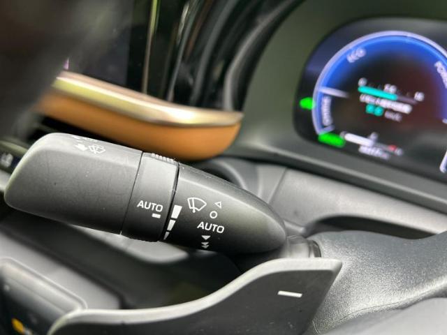 お車に合わせて無料保証以外にも、保証範囲、期間、距離を拡充させた有料保証もご用意しております！中古車の購入が初めてで不安・・・というお客様もご安心ください！