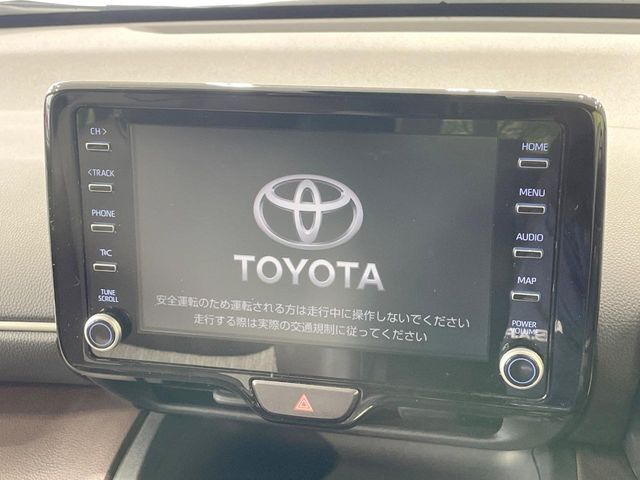 【純正8インチ　ディスプレイオーディオ】大画面のディスプレイはAppleCarPlayやAndroidAutoが利用可能。大きな画面でスマホナビアプリ等が利用いただけます♪