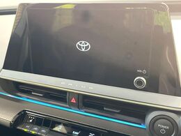 【8インチ　ディスプレイオーディオ】大画面のディスプレイはAppleCarPlayやAndroidAutoが利用可能。大きな画面でスマホナビアプリ等が利用いただけます♪