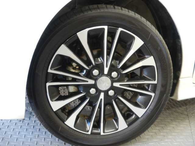 自動車損害保険代理店☆資格者多数在籍☆お買い替えの機会に、自動車任意保険のことも、ぜひ当店にお任せ下さい！