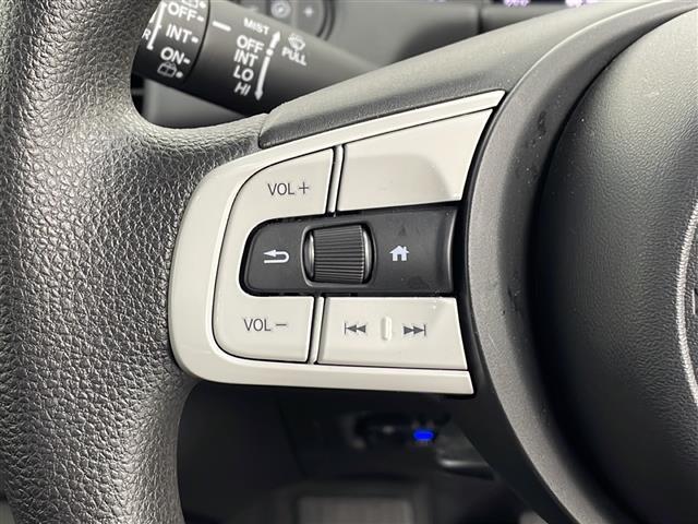 【運転席操作部】快適なドライブを楽しむための機能が装備されています！運転席から触れるので、使いやすいです！除菌プランいれていただくと、さらに清潔で安心していただけます！