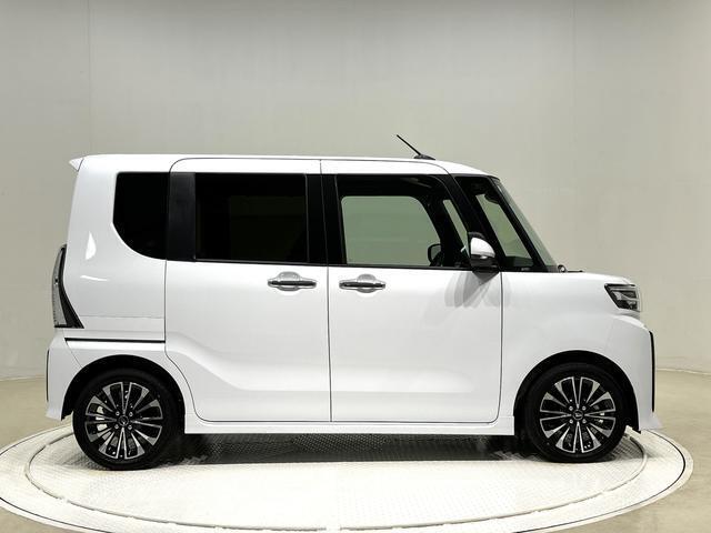 【当社専門スタッフがキレイにしてます】ダイハツ広島では展示前に当社中古車センターにてクリーニング！店舗でも定期的に洗車♪品質には自信があります！お気軽にご来店下さい